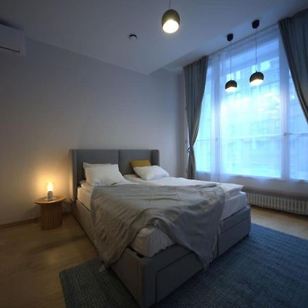 3 Bedroom Apartment In The Old/T Rīga Exterior foto